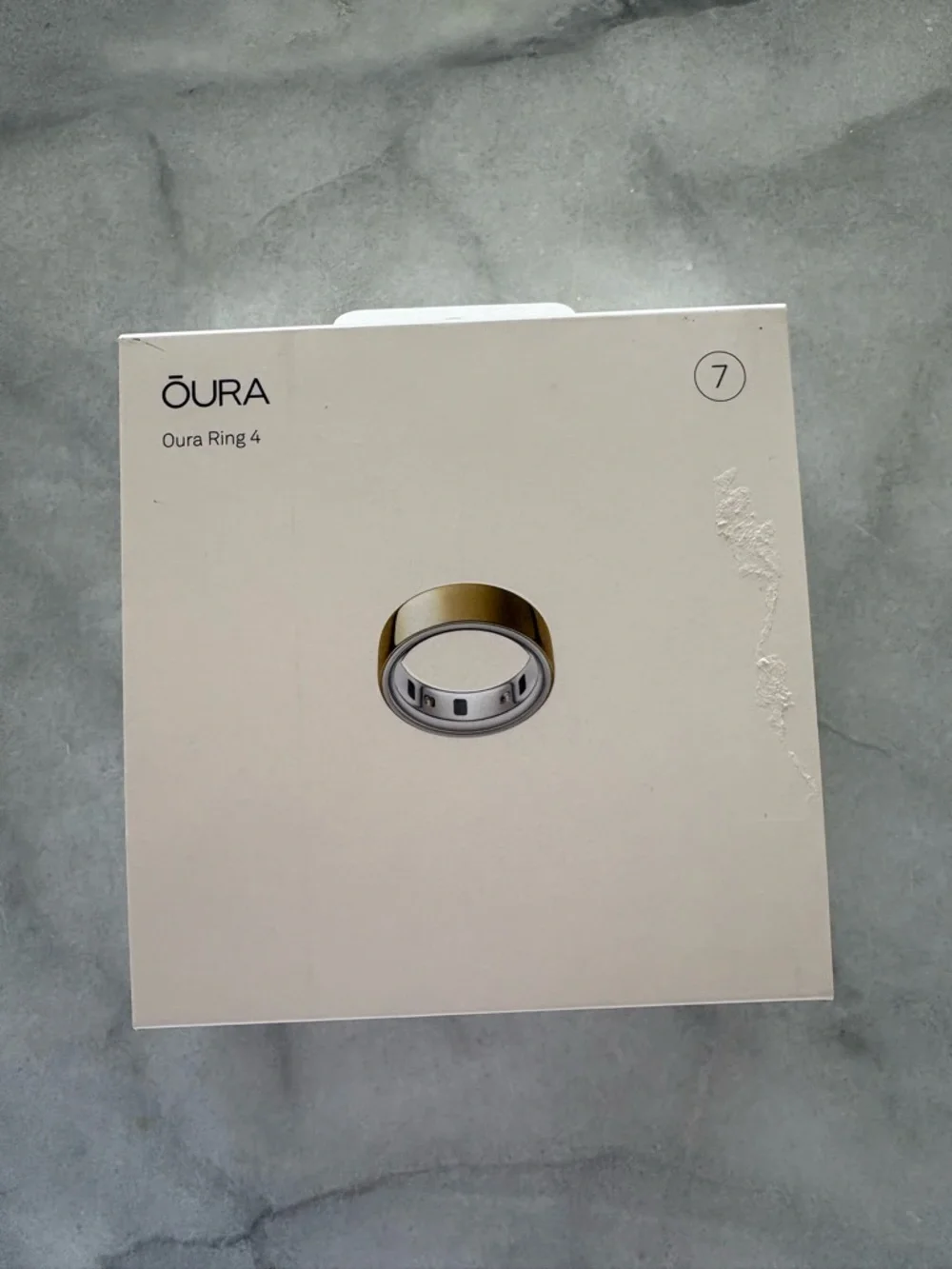 Oura Smart Ring Gen 4 in Gold Finish